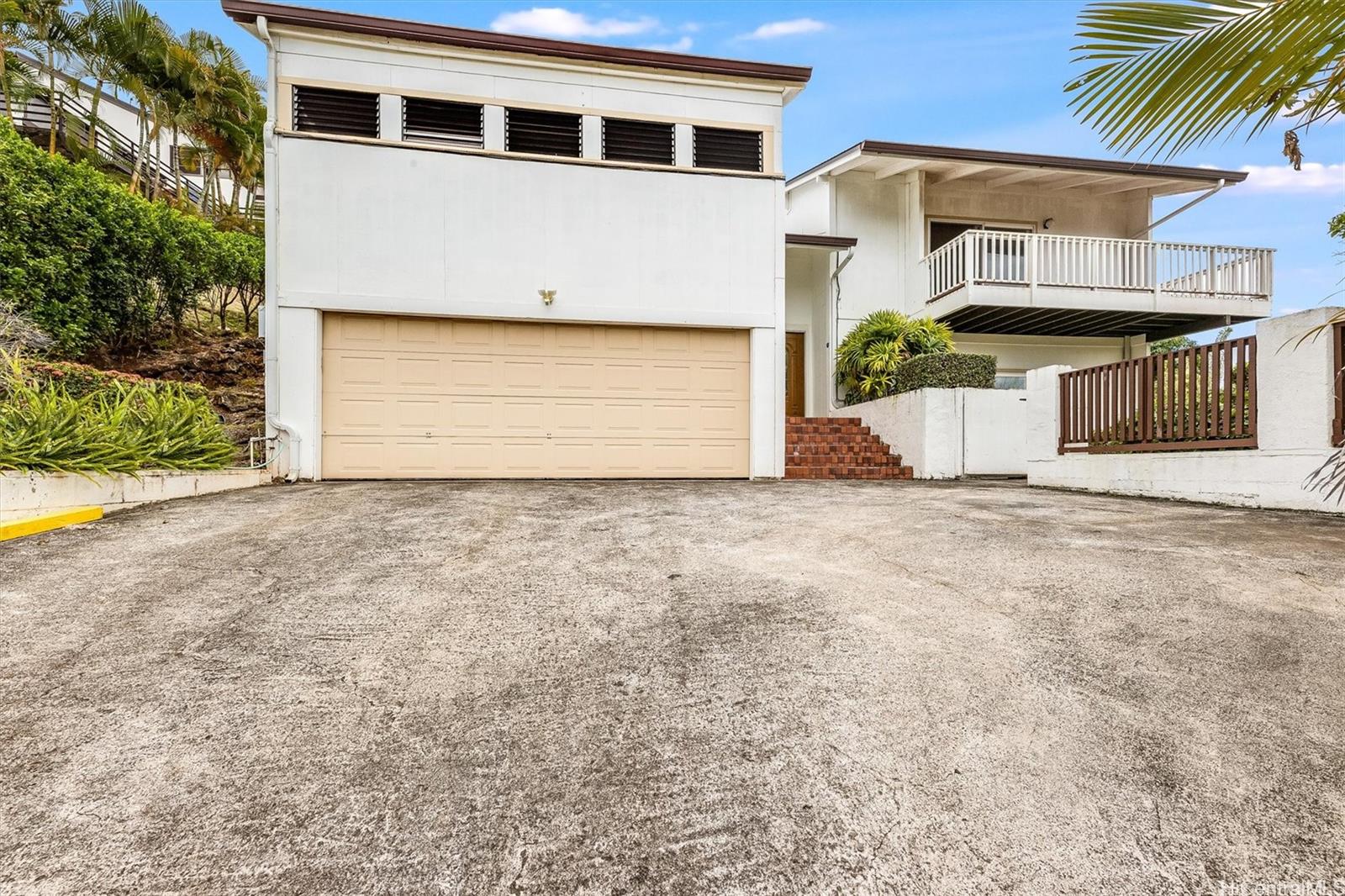 Kahua Pl, Aiea, HI 96701