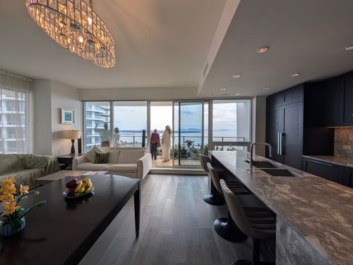 19fl-1500 Martin St, White Rock, BC, V4B0C2 | Card Image