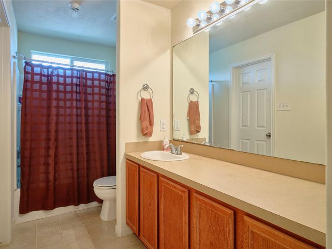 21603 Micheala Way, House other with 3 bedrooms, 3 bathrooms and 2 parking in Humble TX | Image 22