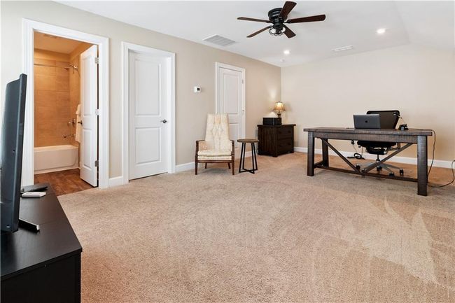 380 Falcon Way, House other with 4 bedrooms, 4 bathrooms and null parking in Hoschton GA | Image 29