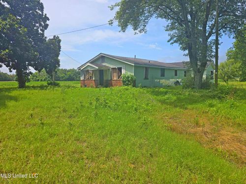 24776 Highway 61 N, Coahoma, MS, 38617-9000 | Card Image