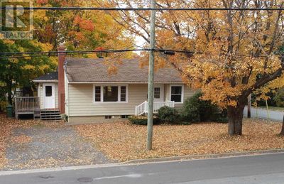 58 Oakdene Ave, House other with 4 bedrooms, 1 bathrooms and null parking in Kentville NS | Image 1