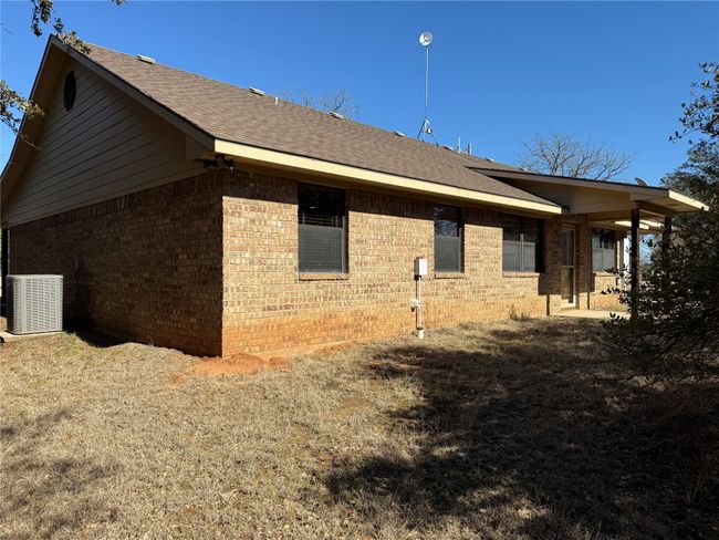 350 Private Road 1407, House other with 1 bedrooms, 2 bathrooms and null parking in Morgan TX | Image 35
