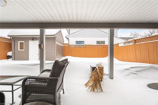 512 Pinetree Cres, House other with 3 bedrooms, 3 bathrooms and 4 parking in Cambridge ON | Image 43