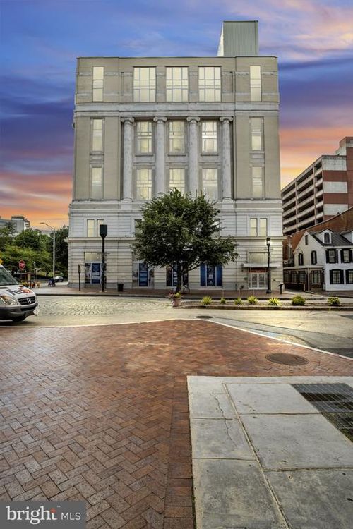 apt-303-231 State St, HARRISBURG, PA, 17101-1183 | Card Image
