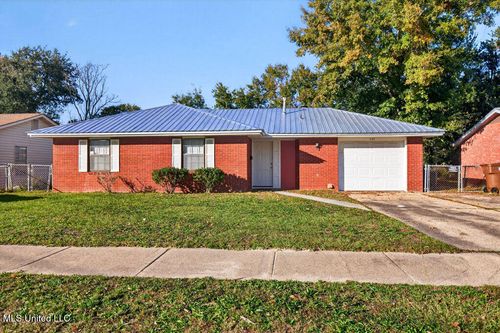 640 Peyton Dr, Biloxi, MS, 39530-3953 | Card Image