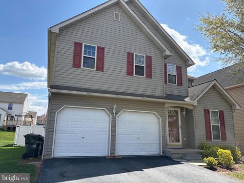 720 Strayer Dr, WINDSOR, PA, 17366-9004 | Card Image