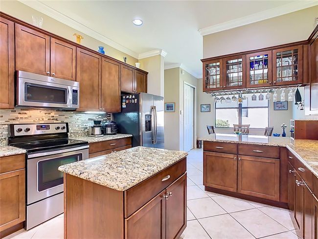 Kitchen 3 | Image 7