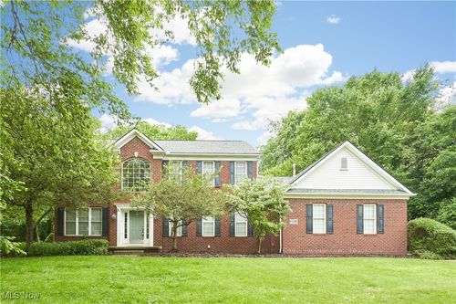 2683 High Hampton Trl, Cuyahoga Falls, OH, 44223-3731 | Card Image