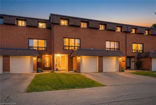 c4-500 Stone Church Rd W, Hamilton, ON, L9B1R2 | Card Image