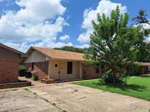 201 Thompson St, Everman, TX, 76140-3309 | Card Image