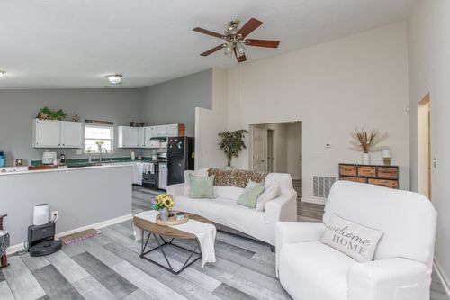 4026 Briar Creek Rd, Lawrenceburg, KY, 40342-9262 | Card Image