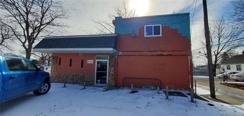 11026 W Jefferson Ave, River Rouge, MI, 48218-1208 | Card Image