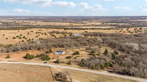 2605 County Street 2930, Blanchard, OK, 73010-4219 | Card Image