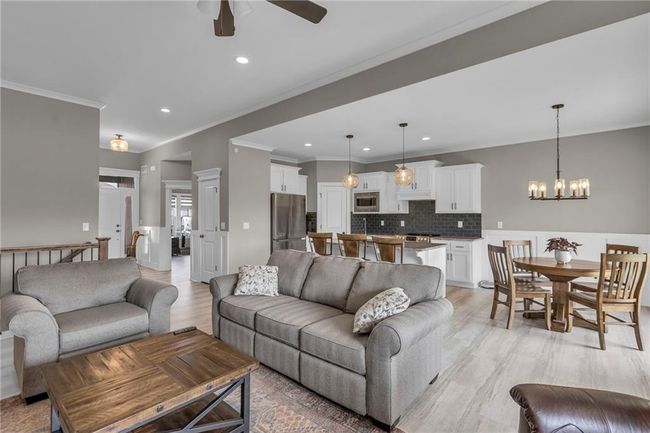 19707 196 Th St, House other with 2 bedrooms, 2 bathrooms and null parking in Spring Hill KS | Image 8