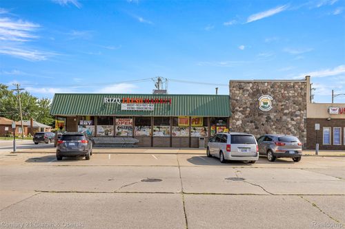 14730 Champaign Rd, Allen Park, MI, 48101-1617 | Card Image