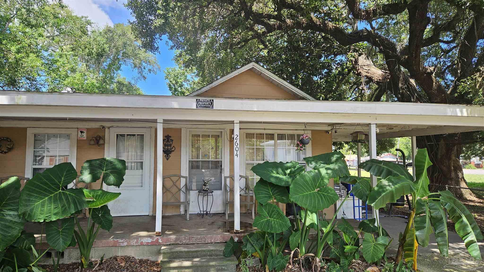 Blount St, Pensacola, FL 32505