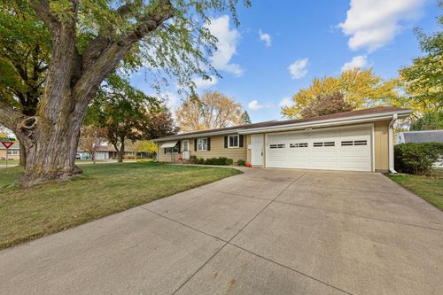 506 15th St Se, Owatonna, MN, 55060-4171 | Card Image