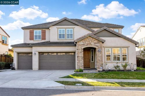 2550 Molinaro Way, Dublin, CA, 94568-2654 | Card Image