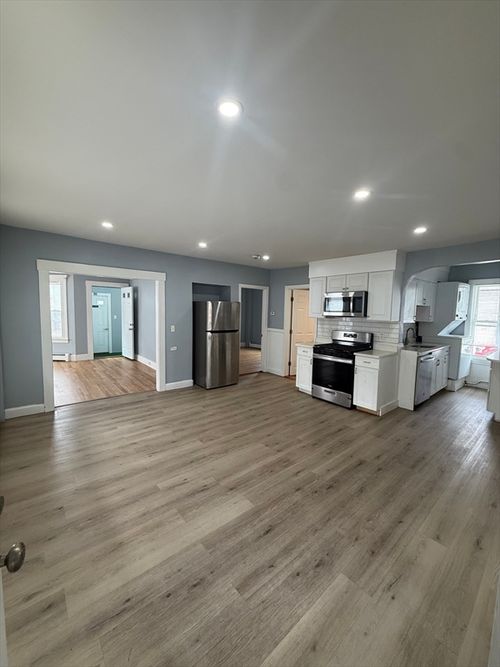 1-176 Lancaster St, Leominster, MA, 01453-4789 | Card Image