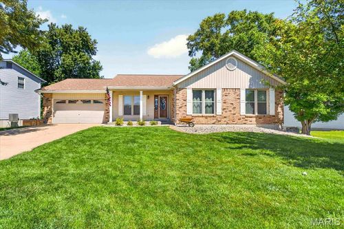 1160 Spencer Hill Dr, Saint Peters, MO, 63376-5137 | Card Image