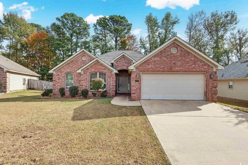 5209 Natalie Dr, Bryant, AR, 72022-9227 | Card Image