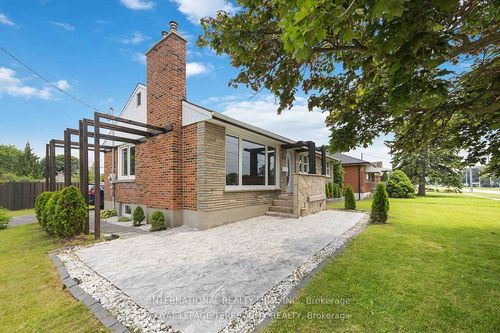 575 Stevenson Rd N, Oshawa, ON, L1J5N9 | Card Image