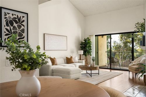 2311 Apricot Dr, Irvine, CA, 92618-4403 | Card Image