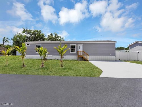 21190 Cypress Park Cir, Estero, FL, 33928-3111 | Card Image