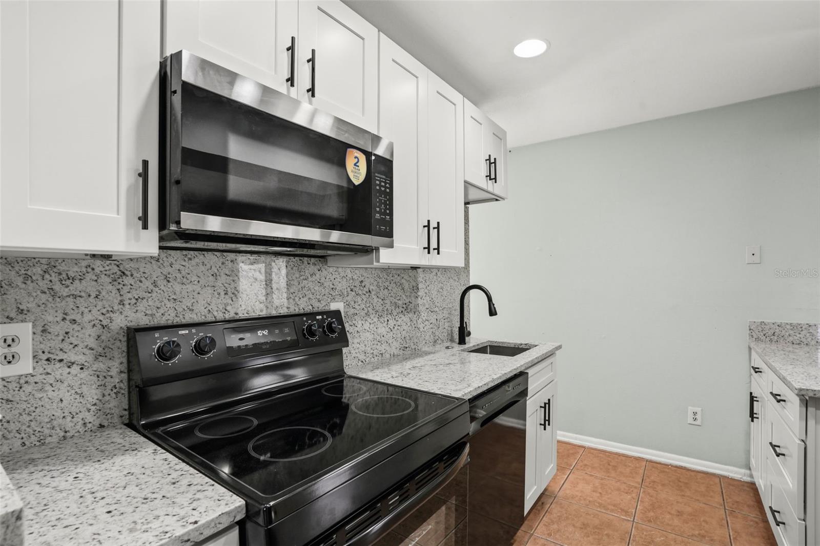 Residential in DELTONA 5