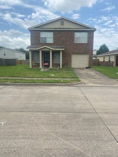 260 Ariel Ln, Wilmer, TX, 75172-1412 | Card Image