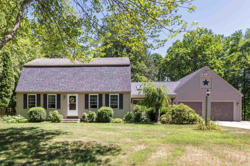 195 South Rd, Hopkinton, NH, 03229-2120 | Card Image