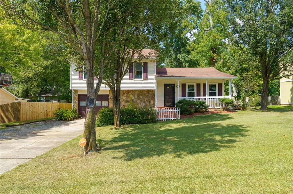Cruse Rd, Lawrenceville, GA 30044