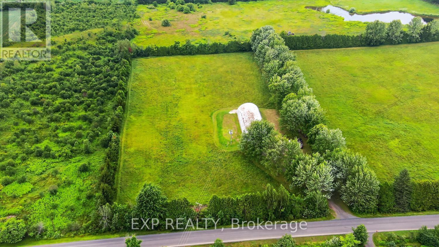 Commercial Sale in South Dundas 3