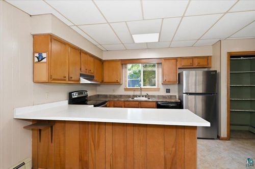 814 N 20th St, SUPERIOR, WI, 54880-6702 | Card Image