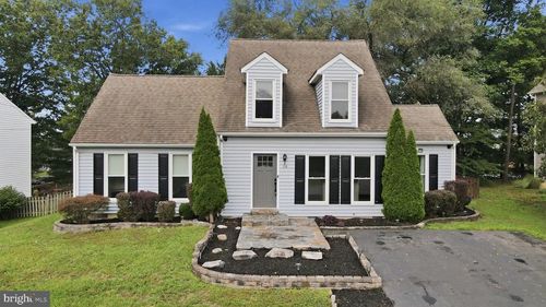 114 Windcrest Cir, WINCHESTER, VA, 22602-6240 | Card Image
