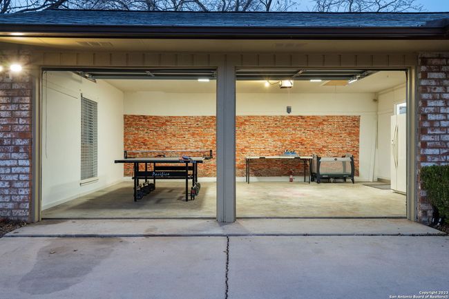 8318 Kyle Rote St, House other with 3 bedrooms, 2 bathrooms and null parking in San Antonio TX | Image 16