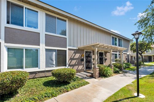 11231 Windemere Way, Stanton, CA, 90680-2941 | Card Image