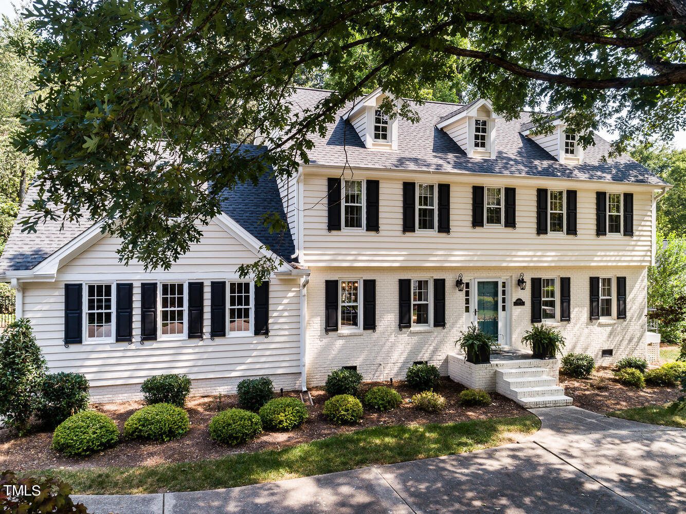 Ridge Dr, Raleigh, NC 27615
