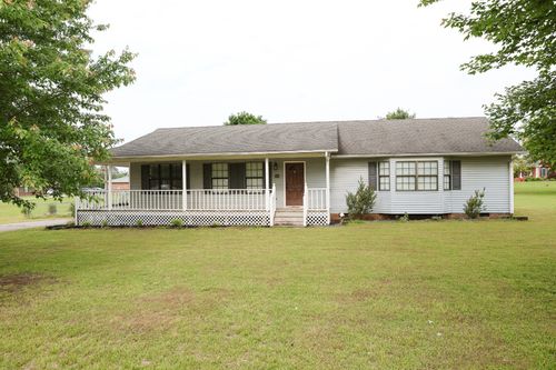 31 Community Rd, Lawrenceburg, TN, 38464-6005 | Card Image