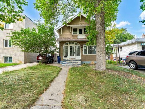 510 8 St Se, Medicine Hat, AB, T1A1M2 | Card Image