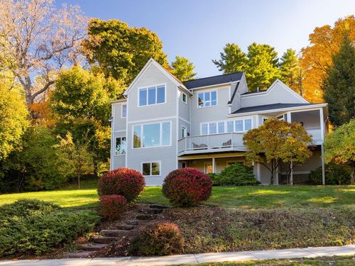 58 Deforest Rd, Burlington, VT, 05401-7410 | Card Image