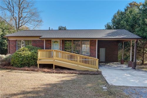 2018 Kivett Council Rd, Liberty, NC, 27298-8536 | Card Image