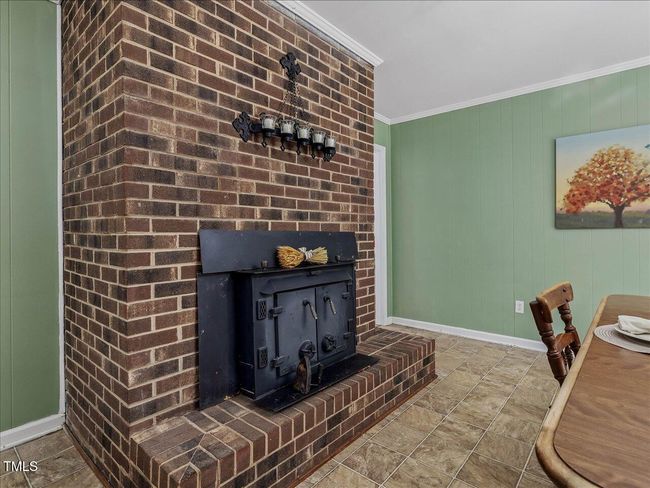 23-Wood Stove | Image 26