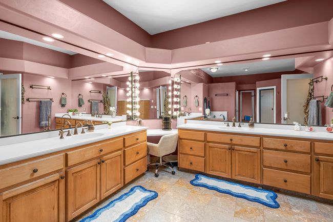 Master Bath | Image 32