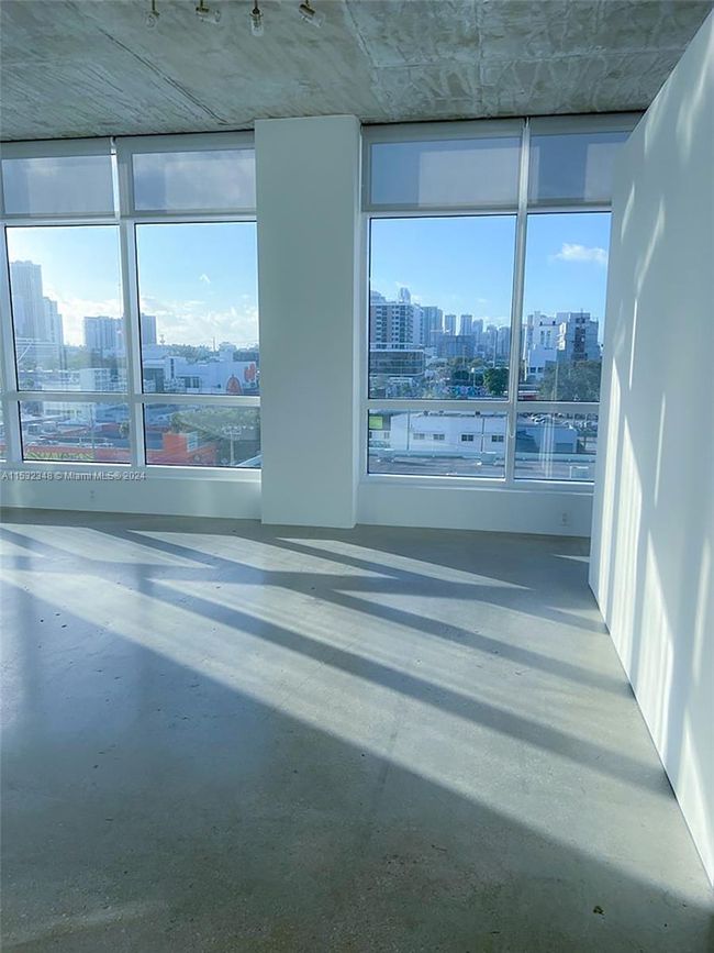 APT-601 - 2700 N Miami Ave, Condo with 1 bedrooms, 2 bathrooms and null parking in Miami FL | Image 4