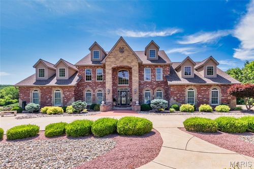 284 Clermont Dr, Festus, MO, 63028-4260 | Card Image