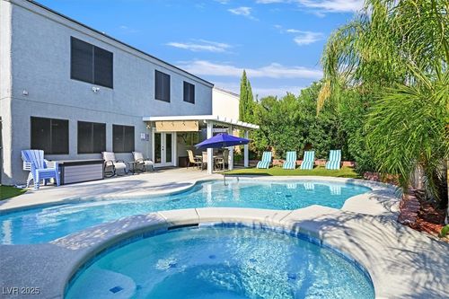 2735 Peekskill Ave, Henderson, NV, 89052-3845 | Card Image