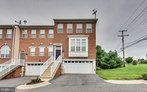 3928 Bryant Park Cir, BURTONSVILLE, MD, 20866-2111 | Card Image