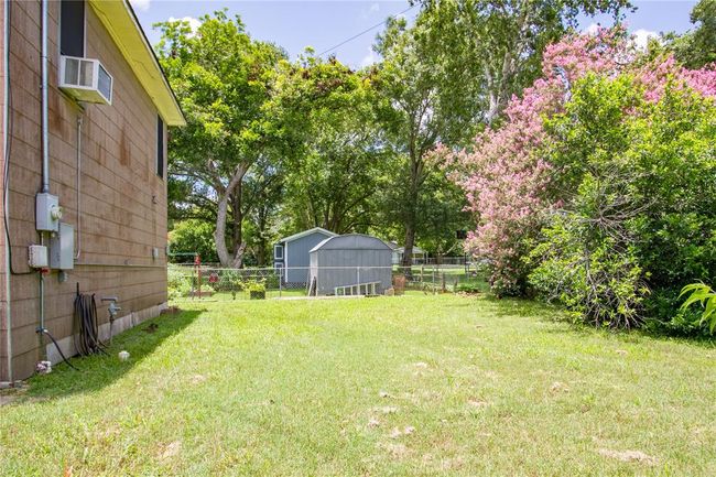 711 E Sixth St, House other with 3 bedrooms, 2 bathrooms and 3 parking in Brenham TX | Image 28